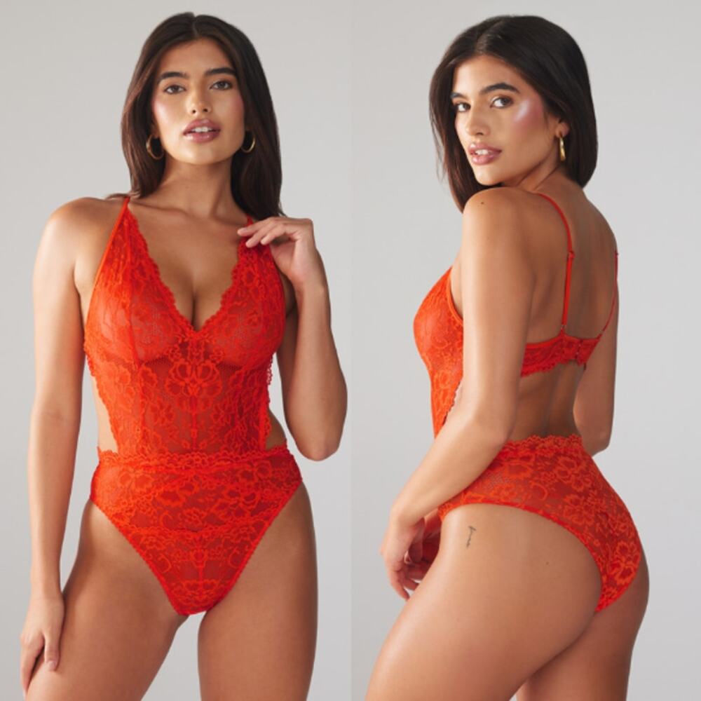 Savage x Fenty Floral Lace Teddy Red Tempo Large Bodycon Fitted Mesh Lace‎